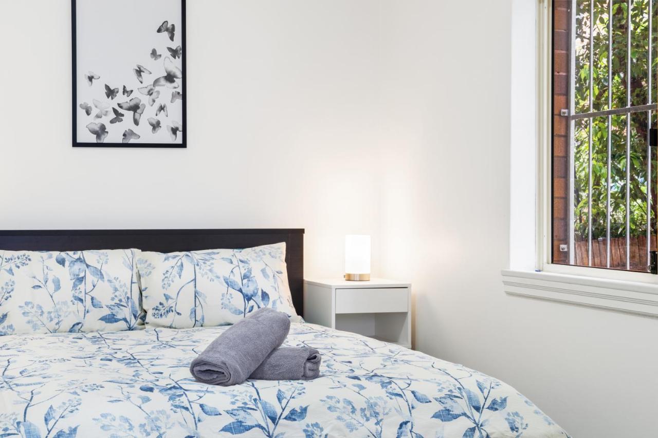 Burwood New 2 Bedroom 2 Bathroom Apartment Сидней Экстерьер фото
